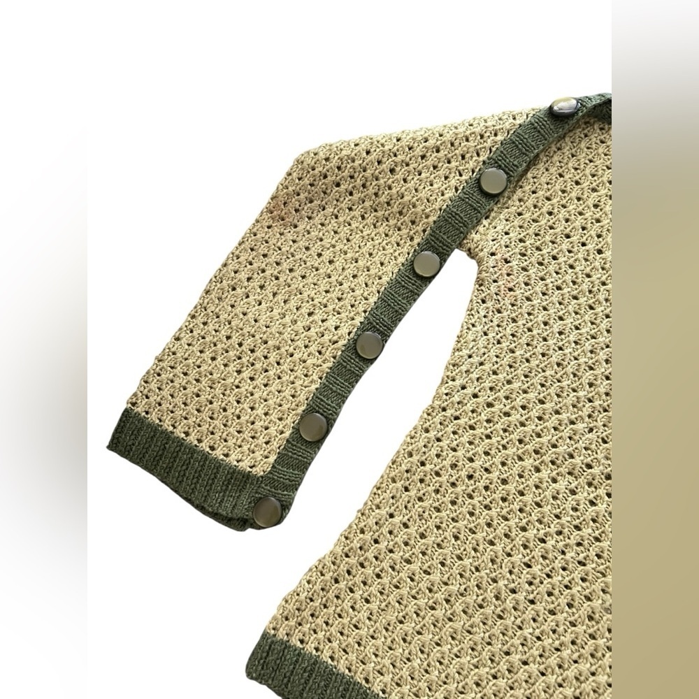 VINTAGE HANDMADE KNIT SWEATER - Picture 4 of 10